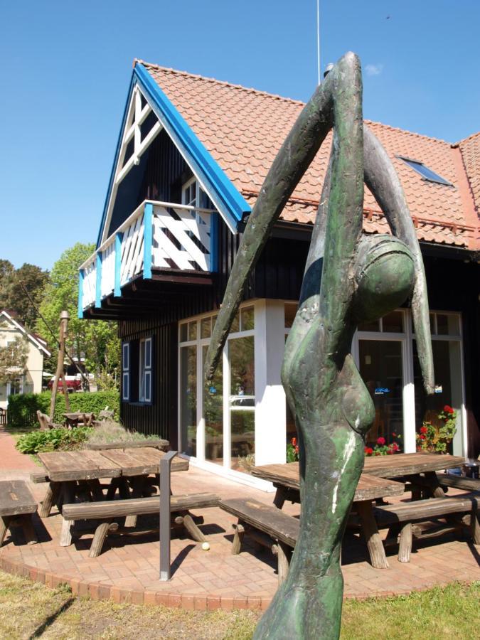 Aika Hotell Nida Eksteriør bilde